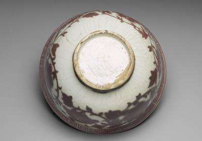 图片[3]-Bowl with  peony scrolls decoration in underglaze copper red, Ming dynasty, Hongwu reign, 1368-1398-China Archive